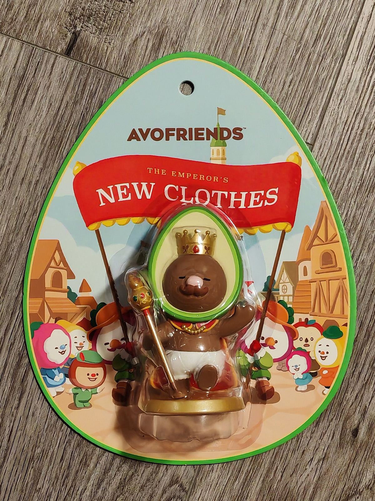 Avofriends The Emperor‘s New Clothes by POP MART