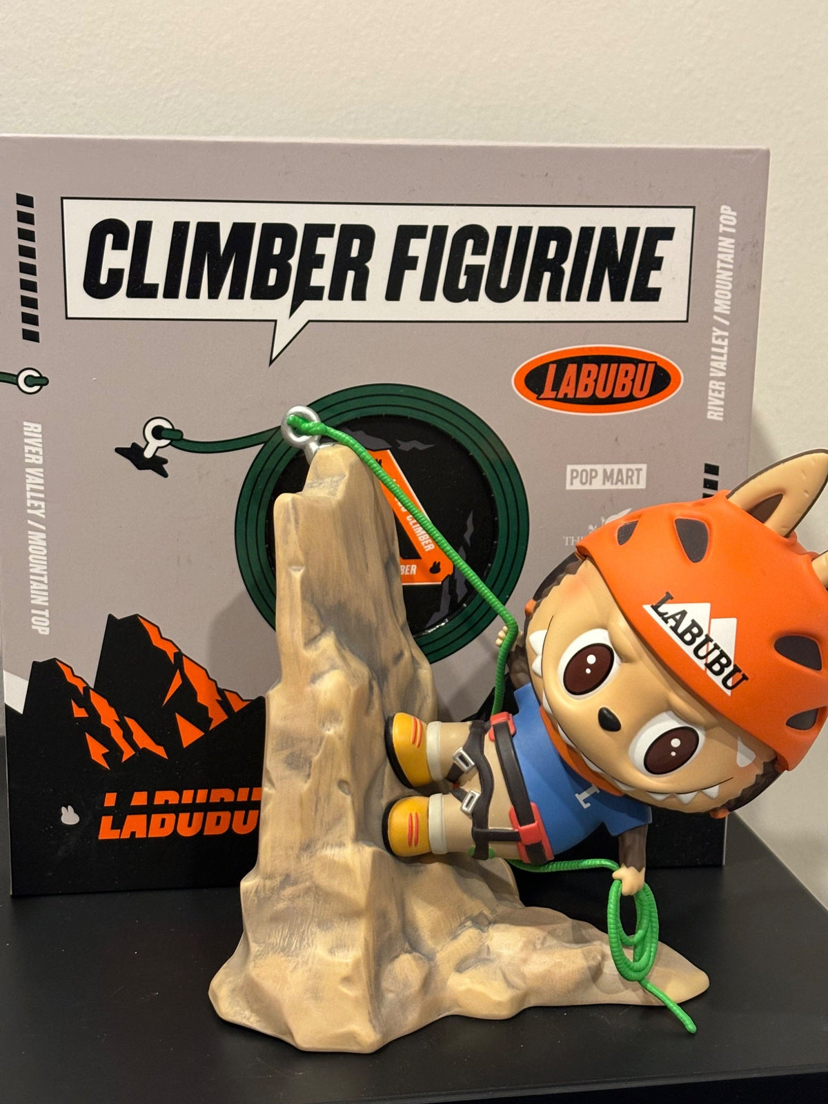 Climber Figurine - The Monsters Labubu - POP MART