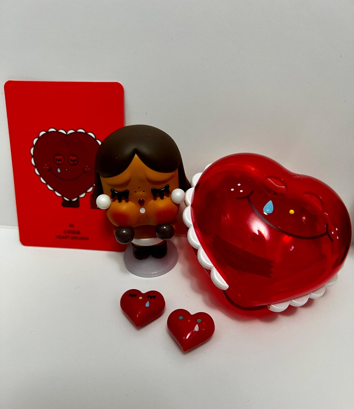 Heart Broken - Crybaby Crying For Love Series - POP MART