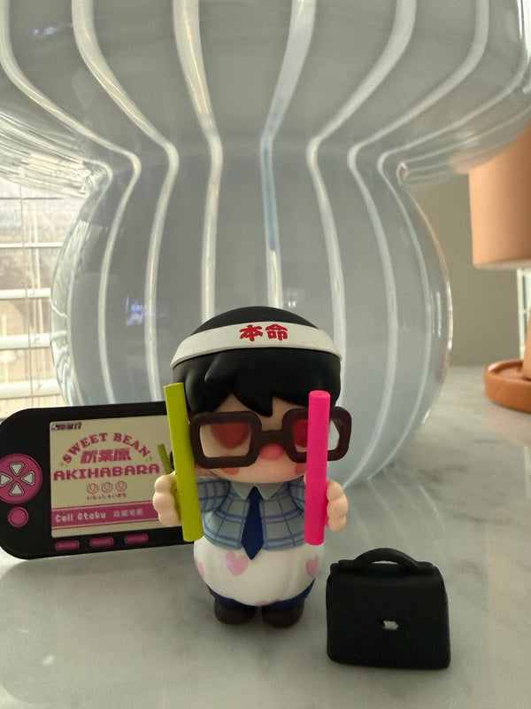 Call Otaku - Sweet Bean Akihabara by Popmart