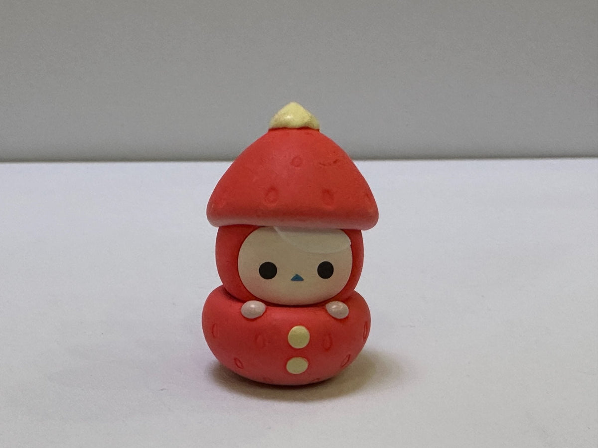 Pucky strawberry series POP BEAN by POP MART