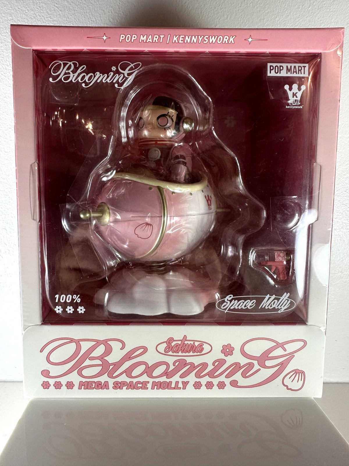 POP MART - 100% Space Molly (Blooming Series) - Sakura edition (Japan Limited Release)