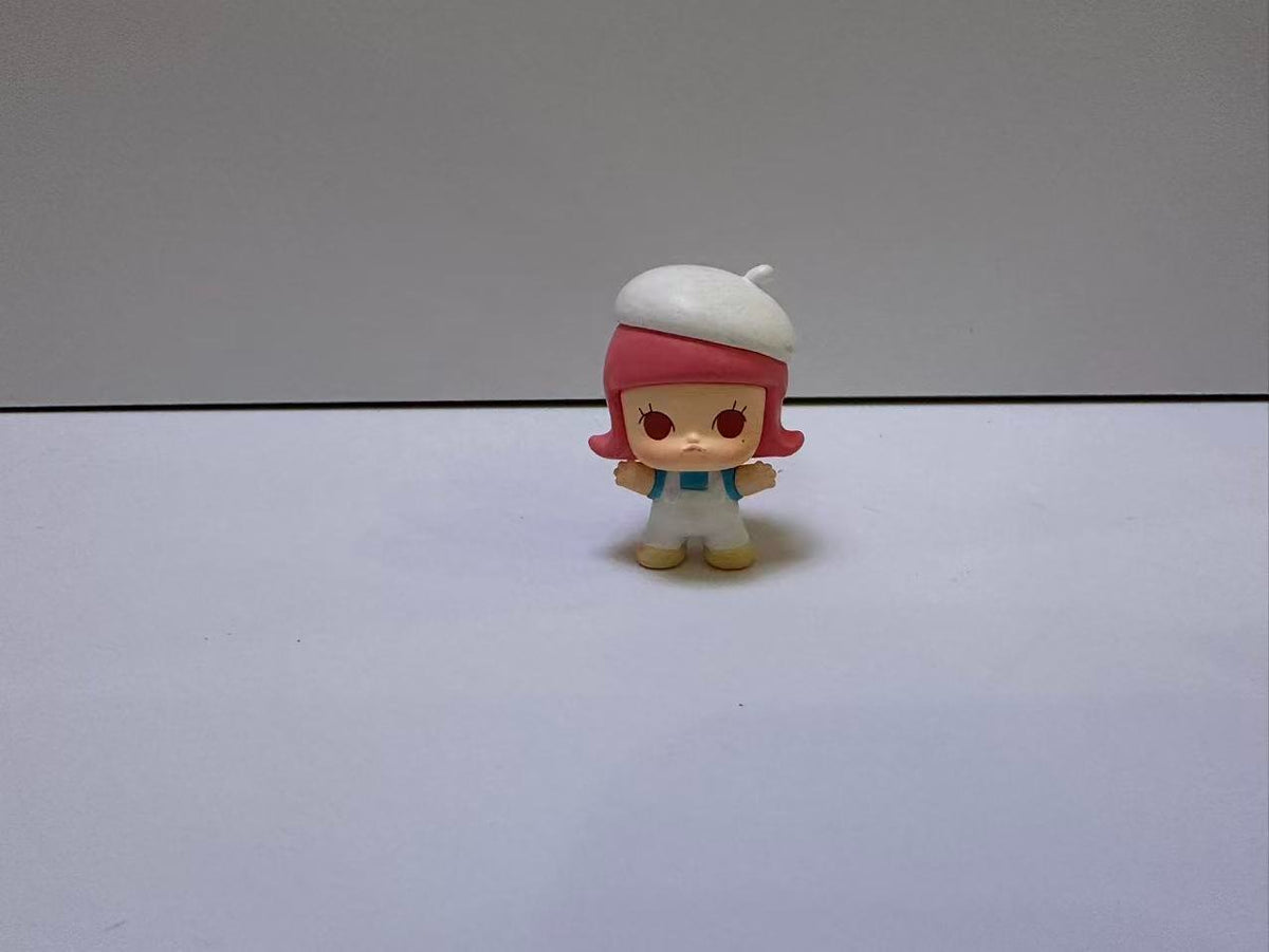 Molly Hug Me pink bean (2024 China in-store limited) POP BEAN by POP MART