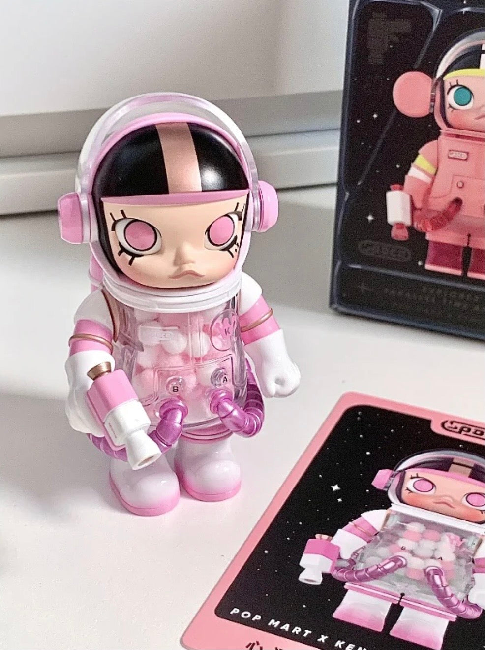 Heartfelt Words - SPACE MOLLY MEGA 100% Series 3 by POP MART