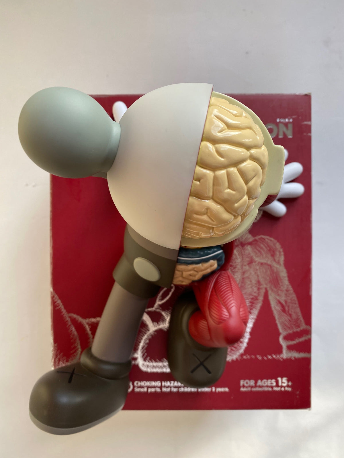 Resting Place Vinyl Figure - Brown (2012)