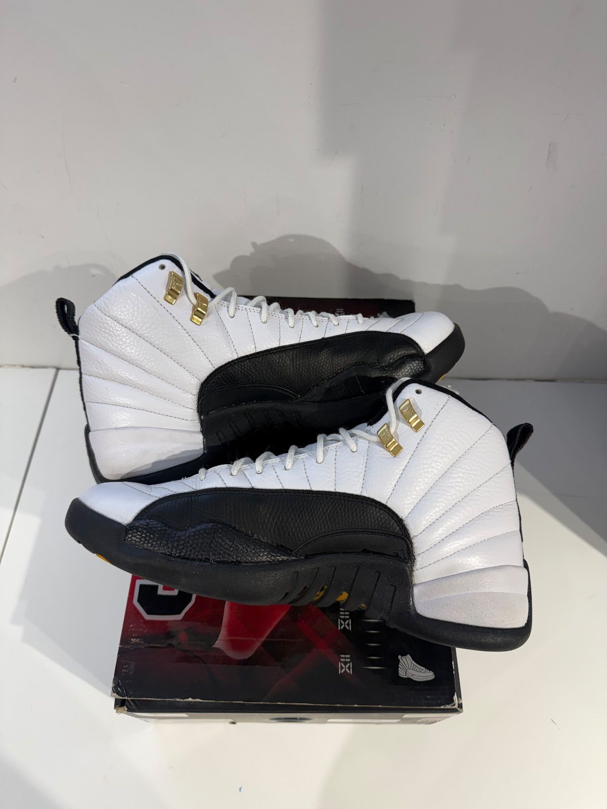 Jordan 12 Retro CDP Taxi (2008) - Lightly Pre-Owned Size 11