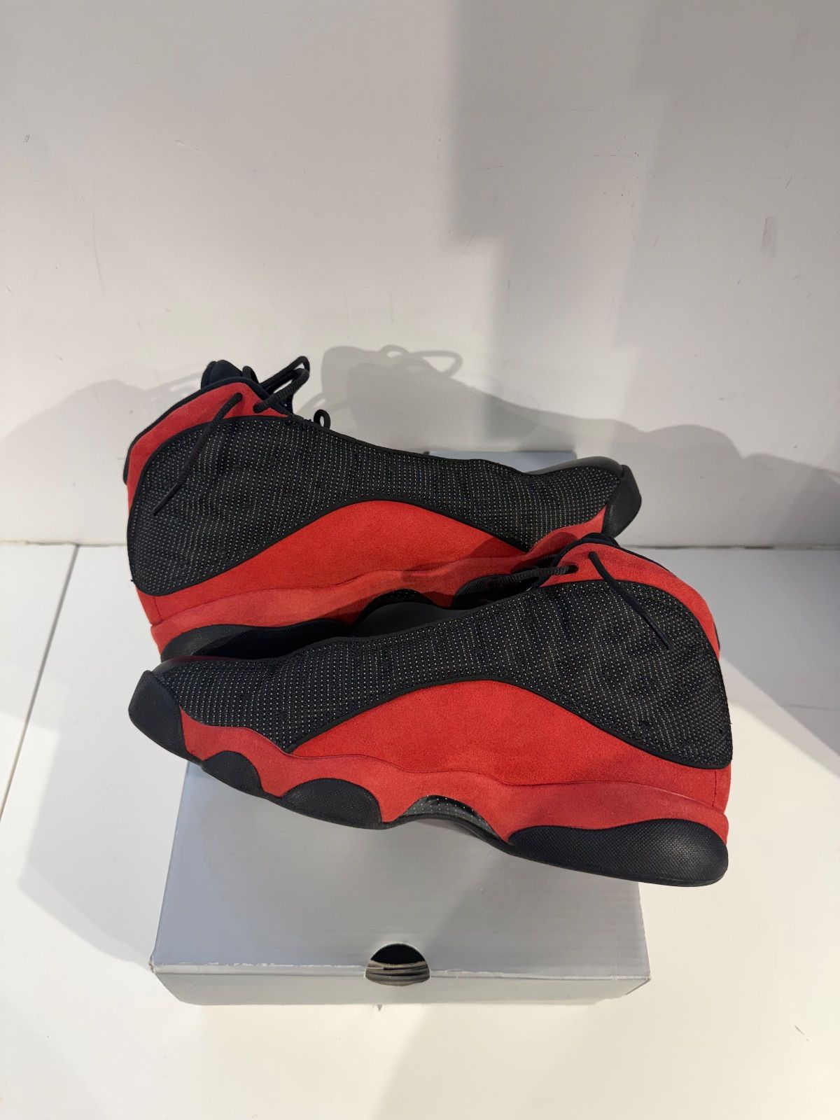 Jordan 13 Retro Bred (2017) - Lightly Pre-Owned Size 10.5